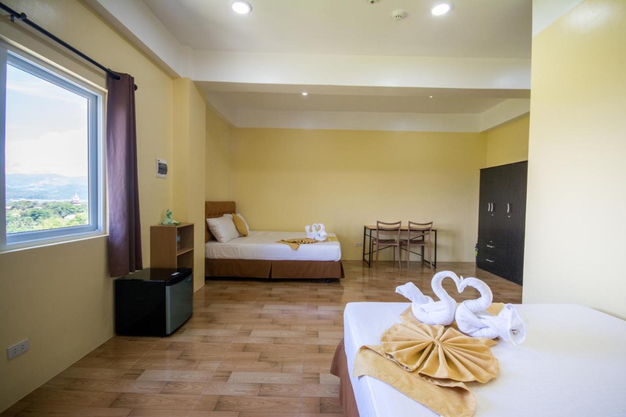 โบราไกย์ โคโค่ รีสอร์ต Hotel Manoc-Manoc ภายนอก รูปภาพ